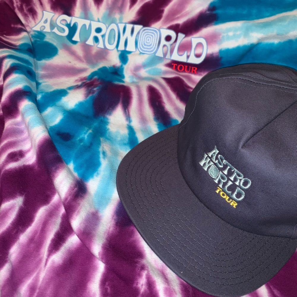 TRAVIS SCOTT ASTROWORLD HAT